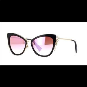 Marc jacobs cat eye sunglasses 😎